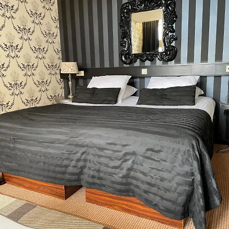 فندق Restaurant Munster 5*