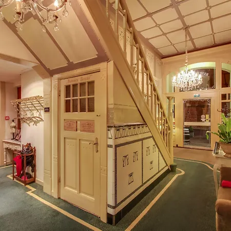 Hotel Restaurant Munster 5*